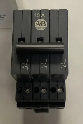 Used ALLEN-BRADLEY 1492-GS3G100 Circuit Breakers | Surplus Asset Holdings #1189201