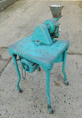 Used MIKRO PULVERIZER SAMPLEMILL Hammer Mills New Jersey US | Champion Trading Corporation #1310903