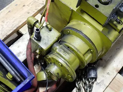 Yale 1 Ton Air Hoist
