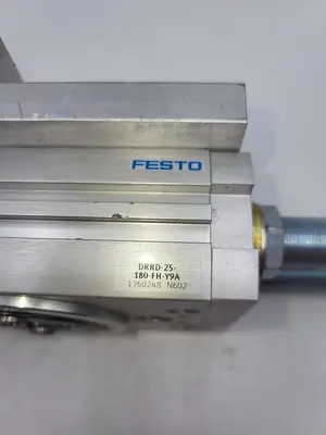 USED FESTO FESTO DRRD-25-180-FH-Y9A SEMI-ROTARY DRIVE & MOUNTING PLATE