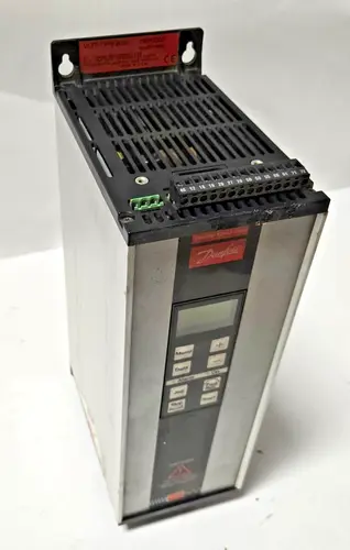 DANFOSS 195H3305 195H3305 VARIABLE SPEED DRIVE VLT TYPE 2030