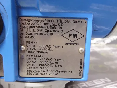 Endress+Hauser Soliphant II FTM30DR-Q5CB1 Vibration Level Limit Switch nb Used