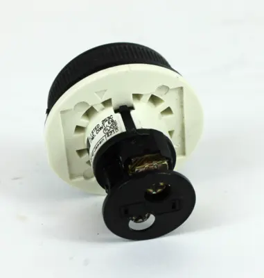 Used FUJI ELECTRIC DR30D0L-E3 Industrial Controls | Industrial Parts R Us Inc. #365560