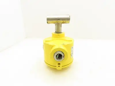 FCI Fluid Components FLT93L-1B1A1AC1BB0000 Flow Switch 115/220VAC 6A 1"NPT