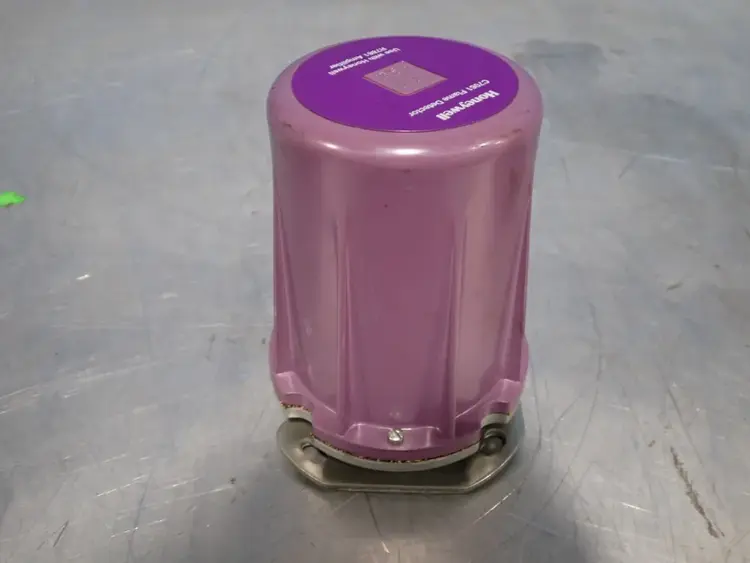 Used HONEYWELL C7061A1038 Transducers Ohio US | HGR 24 #729018