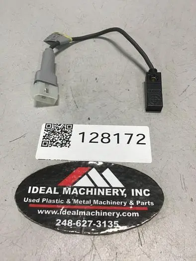 USED OMRON TL-W3MC1