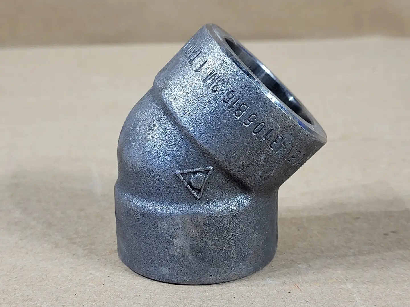 1-1/4" Socket Weld 45 Degree Elbow Fitting (Bag of 5)