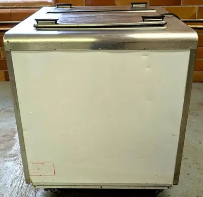 USED KELVINATOR 4 HOLE