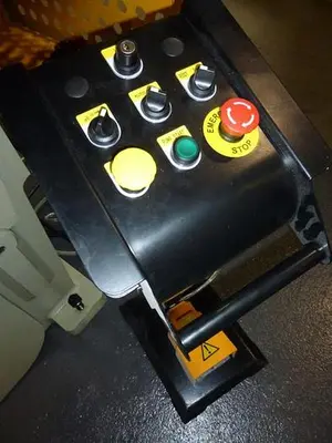 USED ACCURPRESS ABSOLUTE 313010