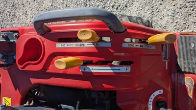 USED MASSEY FERGUSON GC1720
