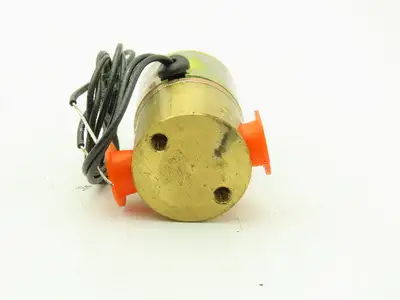 Honeywell Skinner 3139BBN1GN00 Solenoid Valve 3-Way NO 120V 100 PSI 1/8" NPT