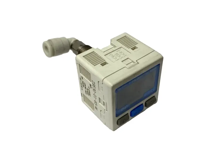 Used SMC ZSE30-01-65-M Pressure Switches | Maverick Industrial Sales #1107001