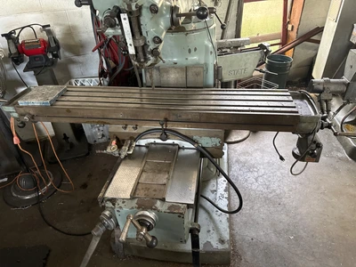 Used 1980 BRIDGEPORT SERIES II SPECIAL Vertical Mills Illinois US | Aucto #1326848