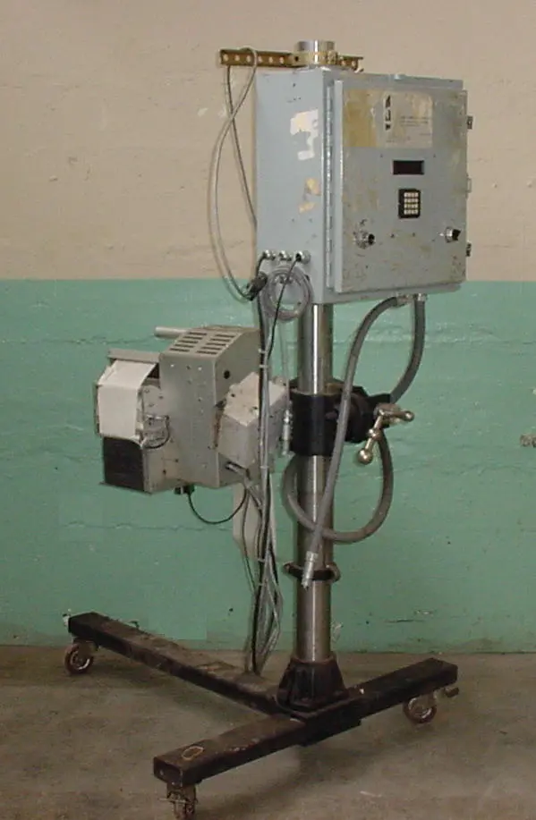 SPC3228  Labeling equipment Lord pressure sensitive labeler Tap On