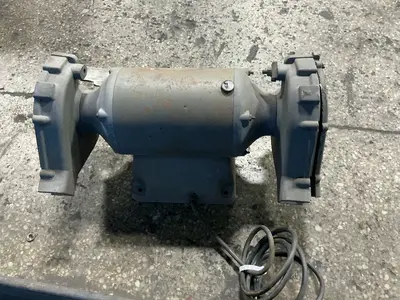 Used DAYTON 2Z341M Pedestal Type Grinders (Double End) Ohio US | HGR 24 #1263440