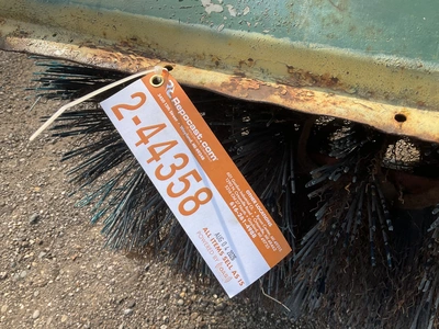 Used _UNKNOWN_ _UNKNOWN_ Power Brooms Michigan US | Miedema Asset Management Group #1321312