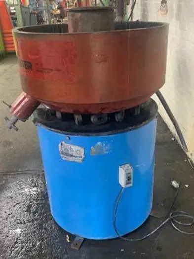 Bel Air Finish Master Vibratory Finishing Machine FM6000 3 Cu Ft.