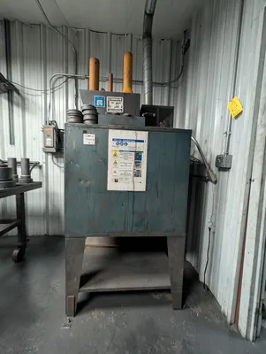 Grieve AA-500 Crowfoot Oven 460/3/60, 500F, 1/3hp; Dims: 5' x 4' x 6'