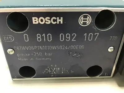 USED BOSCH 0 810 092 107