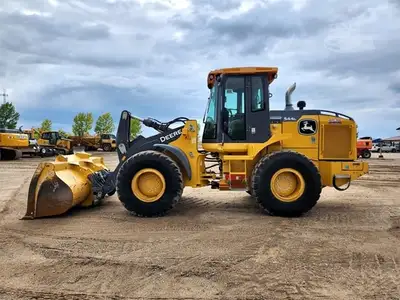 USED 2018 Deere 544L