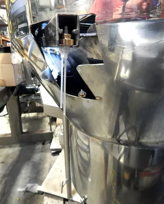 USED SCR ITALY 21" BOWL FEEDER