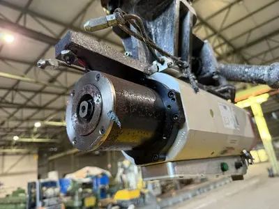 USED FANUC MILLING ROBOT X: 10 500 / Y: 3045 / Z: 3500 MM CNC