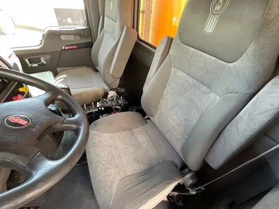 Used 2009 KENWORTH T800 Hooklifts & Roll-Offs California US | Big Truck & Equipment #1412296