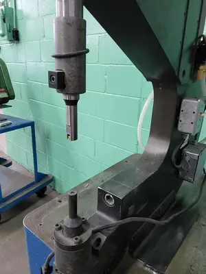 USED BTM TOG-L-LOC CLINCHING MACHINE 47559