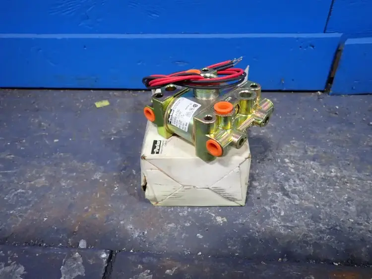 Used PARKER V935LX15C Pumps Ohio US | HGR 24 #900476