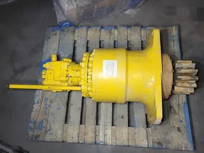 USED KOMATSU 21M-26-00011R