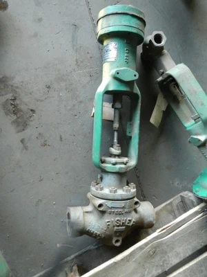 Fisher 2" 600 Class, WCB Steel Socket Weld Control Valve