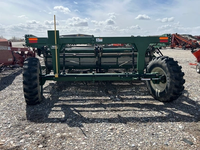 Used _UNKNOWN_ _UNKNOWN_ Windrowers/Swathers Idaho US | Tri-Steel Manufacturing #1557094