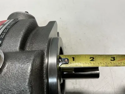 USED PARKER PVP2330R2VM20