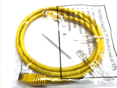 E305668 | Cat5e  24 AWG 350MHz UTP Type CM Cable LOT OF 4 - New