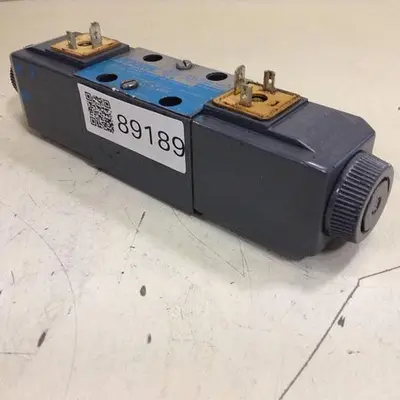 USED VICKERS DG4V-3-6C-M-U-HL7-60