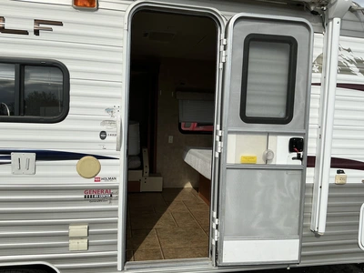 Used 2013 CHEROKEE 18RB Campers, Caravans, Motorhomes Michigan US | Miedema Asset Management Group #1468629