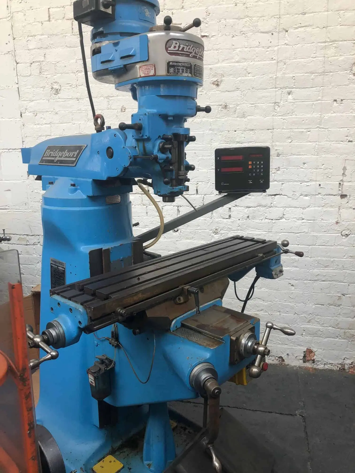 USED BRIDGEPORT TURRET