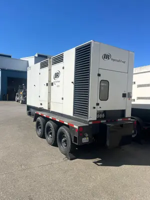 USED 2010 INGERSOLL RAND G570