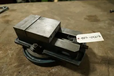6.5" Milling Vise (Used) - 3