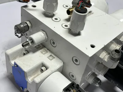 Continental Hydraulics VE05M5AC60GRK112DB Sterling Precision Manifold