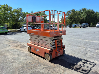 USED 2017 Snorkel S4732E