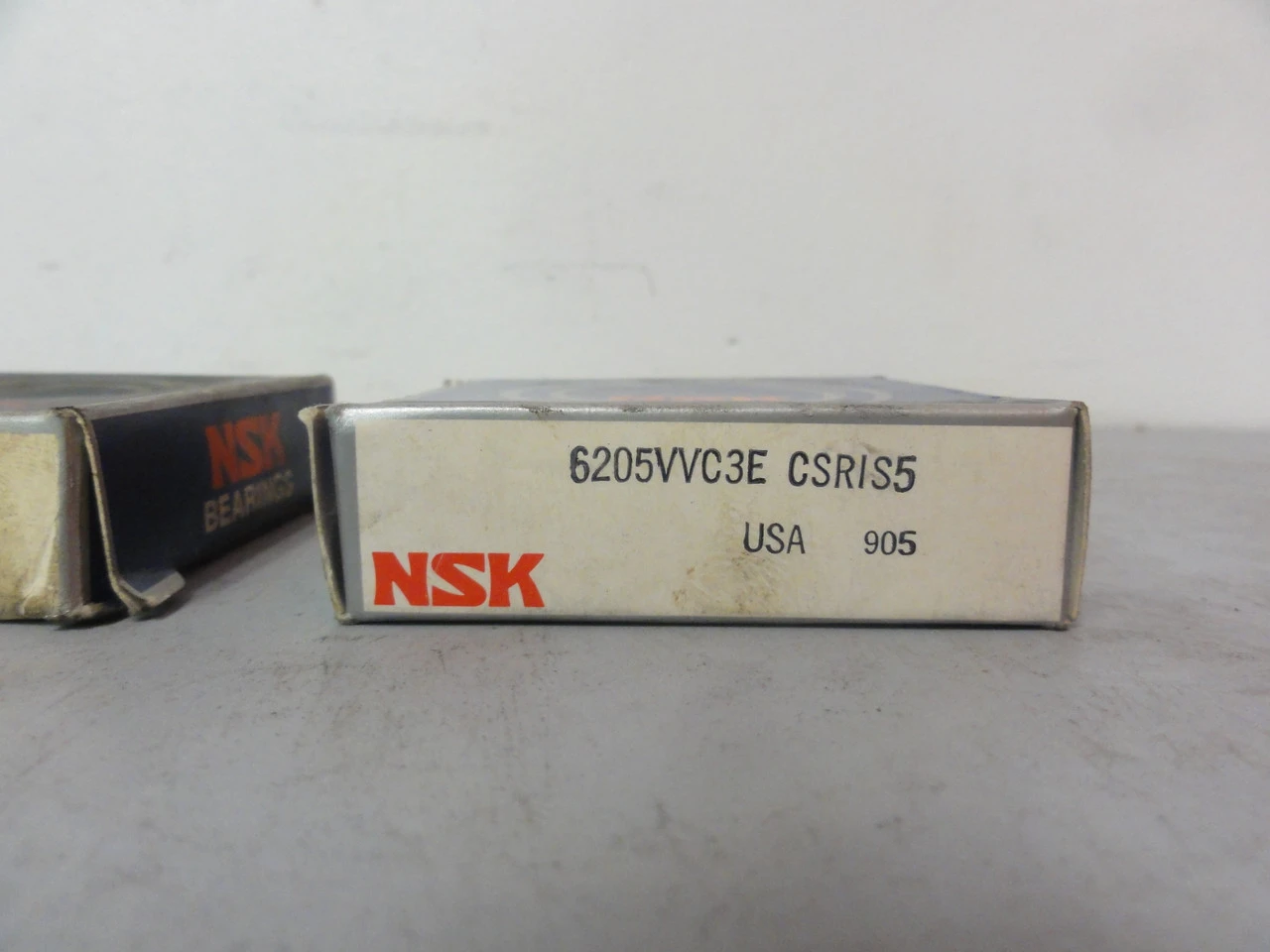 NEW NSK 6205VVC3E