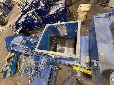 USED AMERICAN BALER 12647