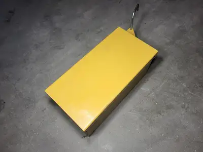 Tool Box 23" x 10" x 10"