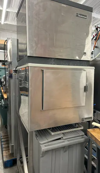 Used _UNKNOWN_ CME650WS-32F Refrigerators | Grocery Equipment Sales #1065833