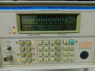 Used _UNKNOWN_ _UNKNOWN_ Signal Generators Texas US | Aucto #1479597