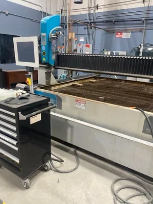 2014 FLOW 014659-1 Waterjet Cutters | Lion Machinery (5)