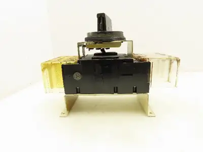 Mitsubishi Electric NF225-CP Circuit Breaker Non-Fused 3P 125A 600VAC W/Switch