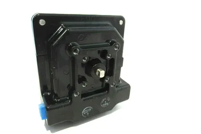 NEW FLOWSERVE DXCLU2P4-18-00200 ULTRASWITCH DXCLU2P41800200