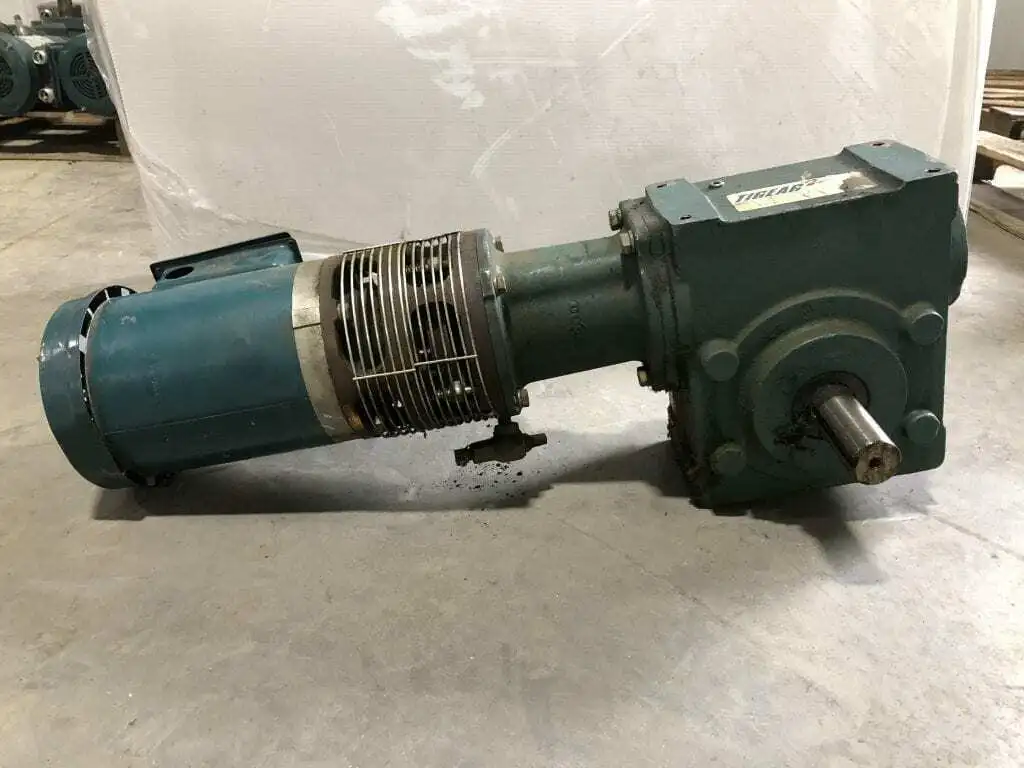 Dodge Tigear 2 35S30R Gear Drive/Speed Reducer 30:1 3/4HP 1725RPM 3PH